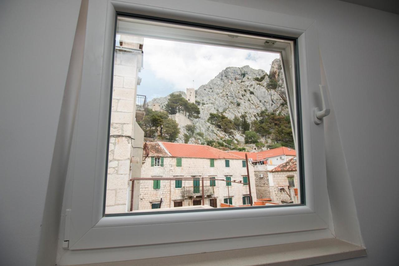 Apartman R.R. Omiš Exterior foto