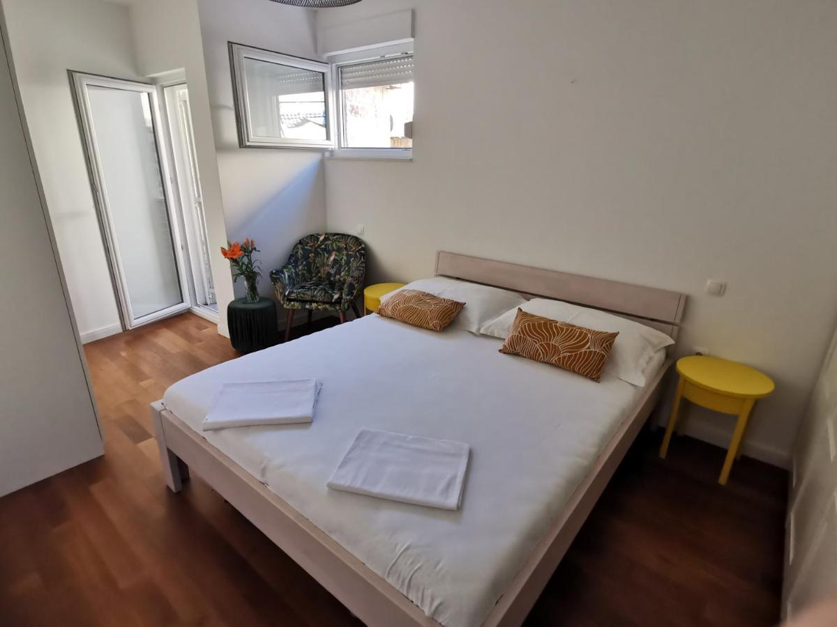 Apartman R.R. Omiš Exterior foto